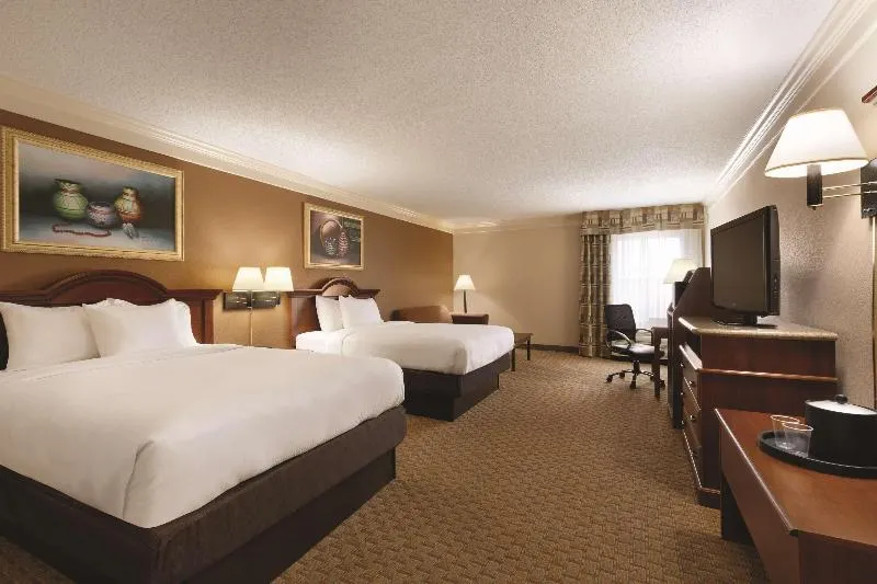 Country Inn & Suites by Radisson, Portland, TX - Image 1