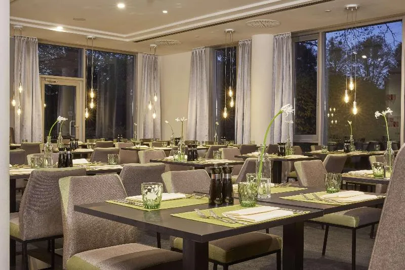 H4 Hotel Kassel - Image 1