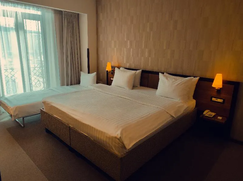 Europa Royale Bucharest - Image 1