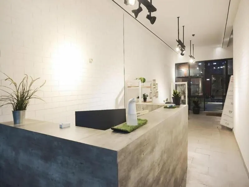 Lagoon Guest House By RedDoorz - Image 1