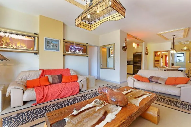 Knightsbridge Tower Apartment - Image 1