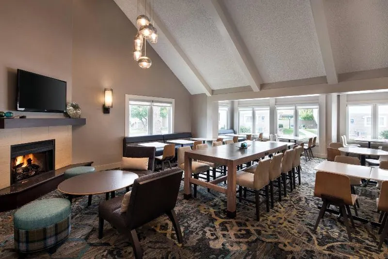 Residence Inn Boulder - Image 1
