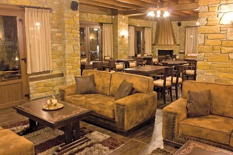 Thermes Hotel - Image 1