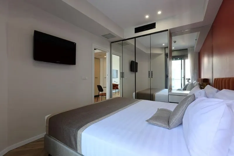 West All Suite Boutique Tel Aviv - Image 1