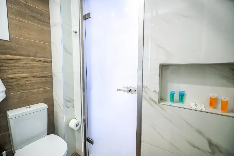 Korina Apart Hotel - Image 1