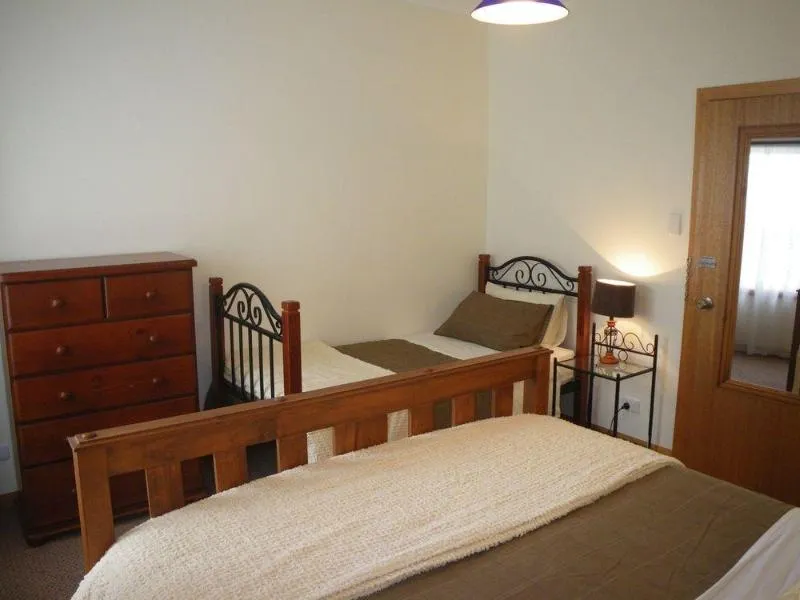 Mole Creek Holiday Village - Image 1
