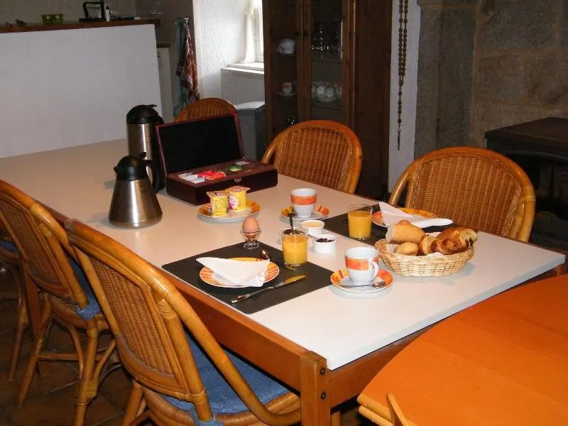 Maison Neuve Grandval - Image 1