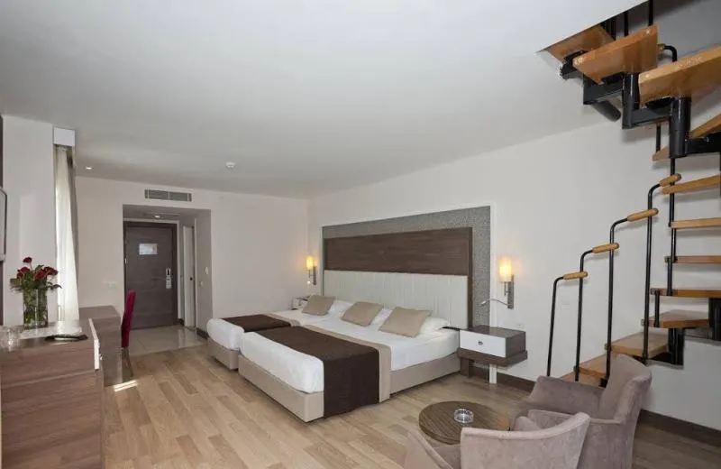 Side Mare Resort & SPA - Image 1
