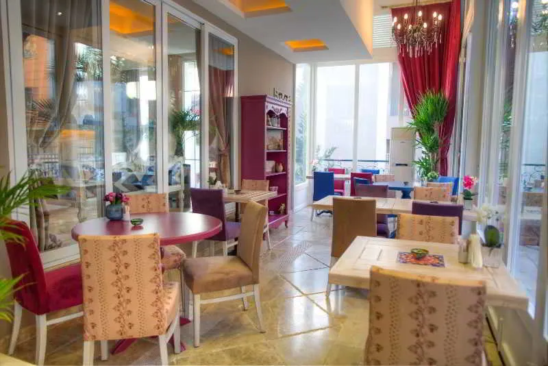Elegance Asia Hotel - Image 1
