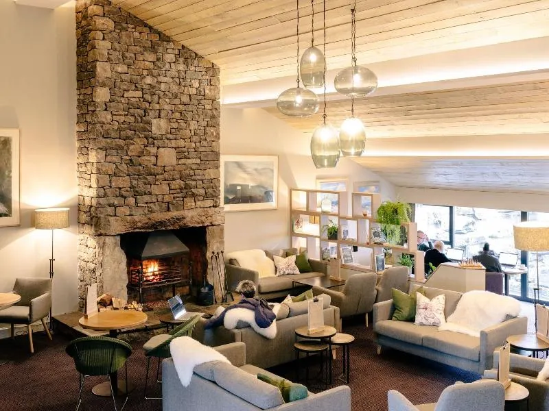 Tebay Services Hotel - Image 1