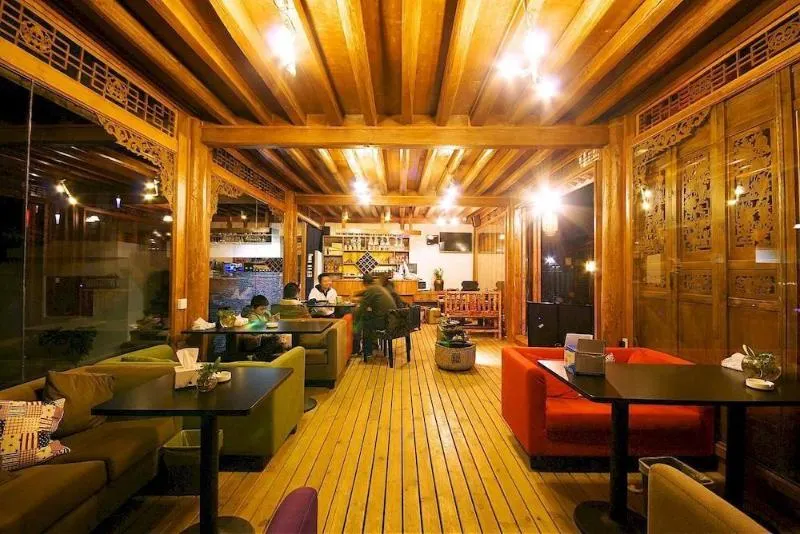Jingli Hotel - Image 1