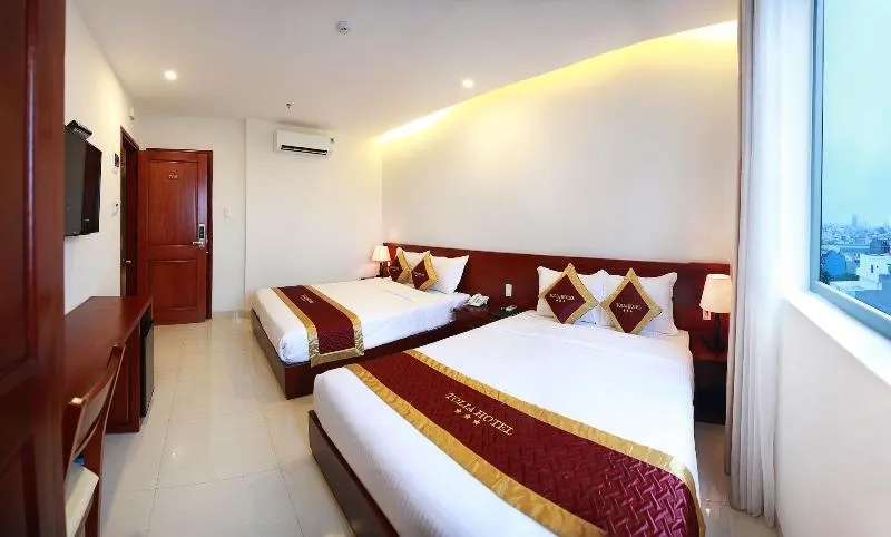 Tolia Hotel - Image 1