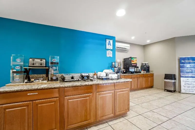 SureStay Plus Hotel by Best Western El Cajon - Image 1