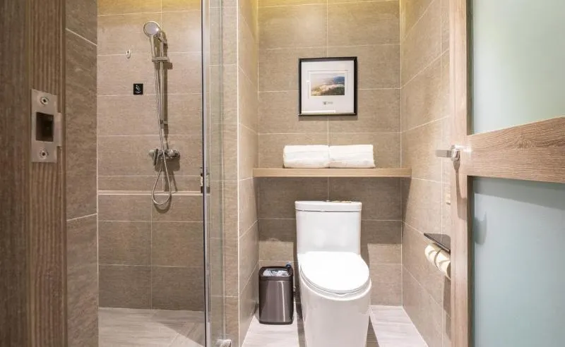 Atour Hotel Heyuan Wanlong - Image 1