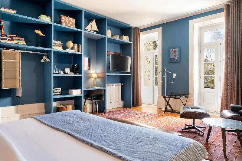 Rosário Luxury Suites by Oporto Collection - Image 1
