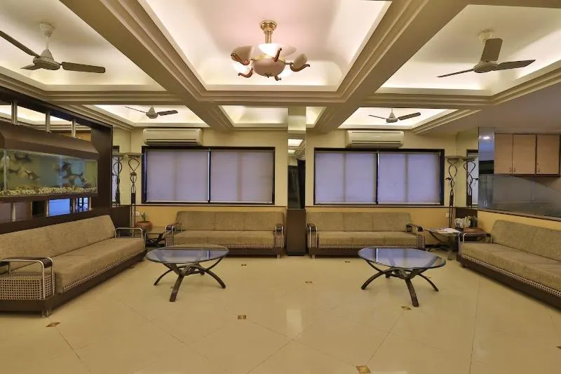 Hotel Harmony - Image 1