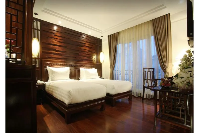 The Palmy Hotel & Spa - Image 1