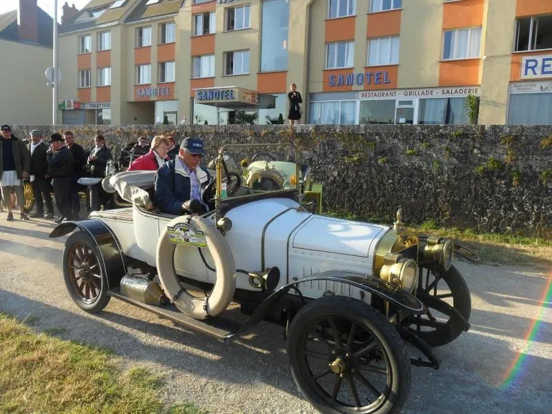 Hôtel Sanotel - Image 1