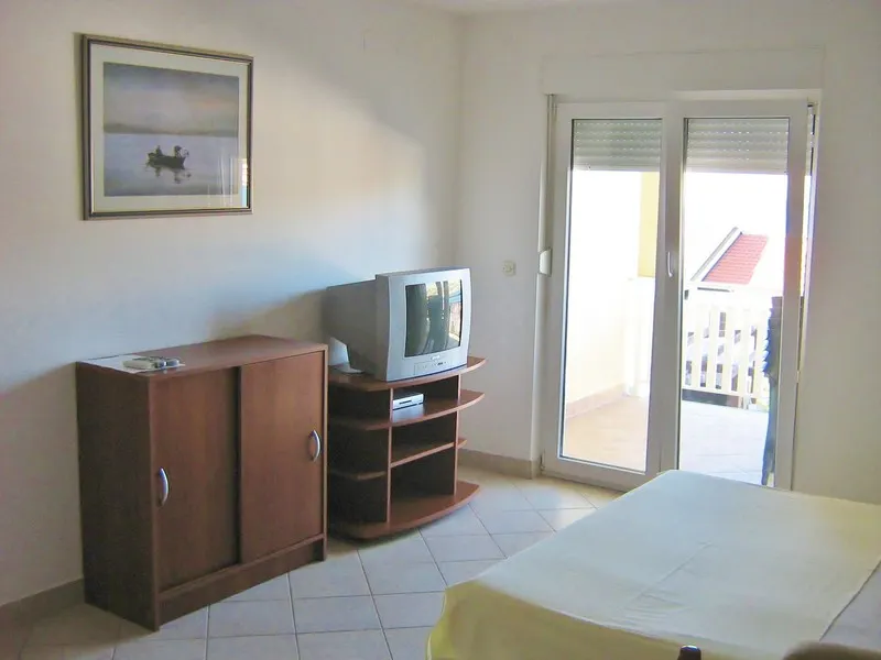Suhomont Apartments - Image 1