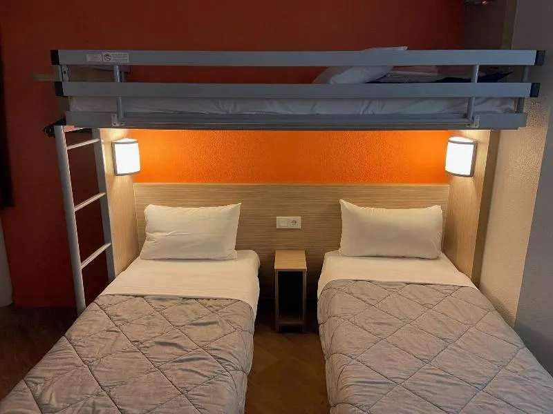 Hôtel Première Classe Marne-la-Vallée - Bussy Saint Georges - Image 1