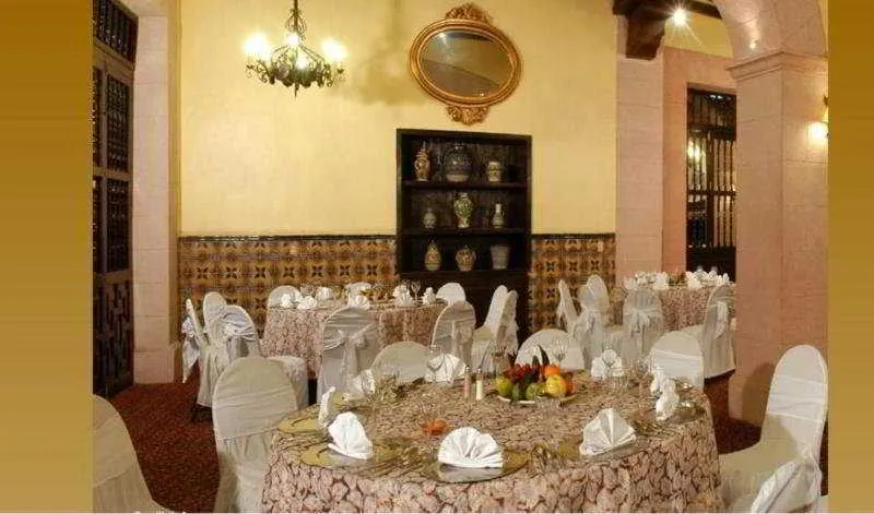 Posada Santa Fe - Image 1
