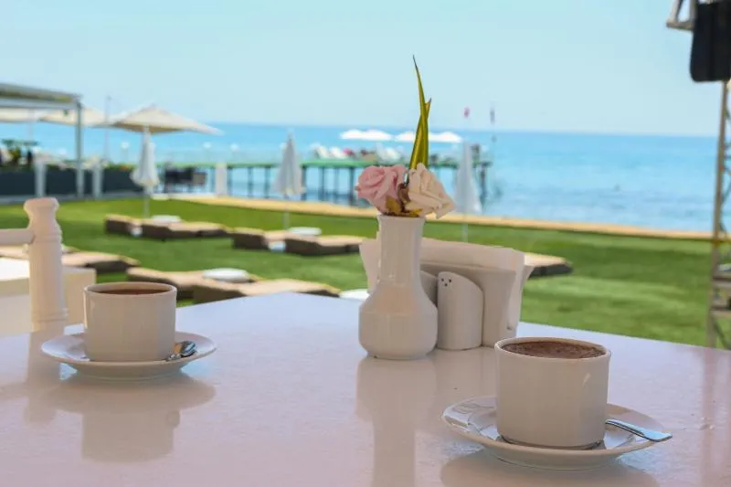 Banana Beach Hotel - Image 1