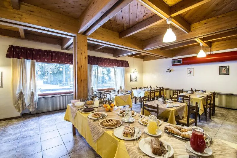 Royal Hotel Paolino - Image 1
