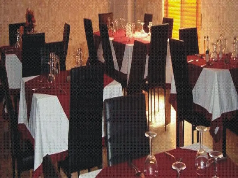 AEROL HOTEL - Image 1