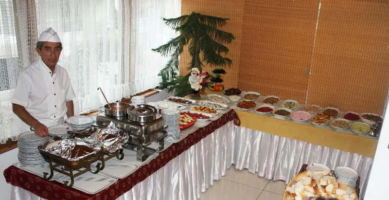 Hotel Saadet - Image 1