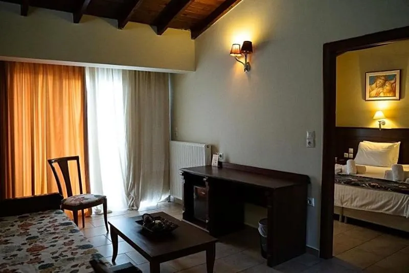 Hotel Antoniadis - Image 1