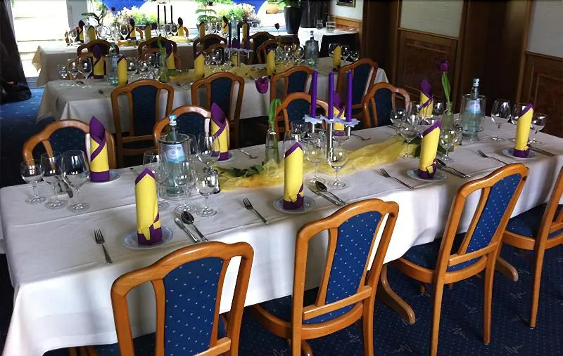 Hotel Restaurant New Neuenhof - Image 1