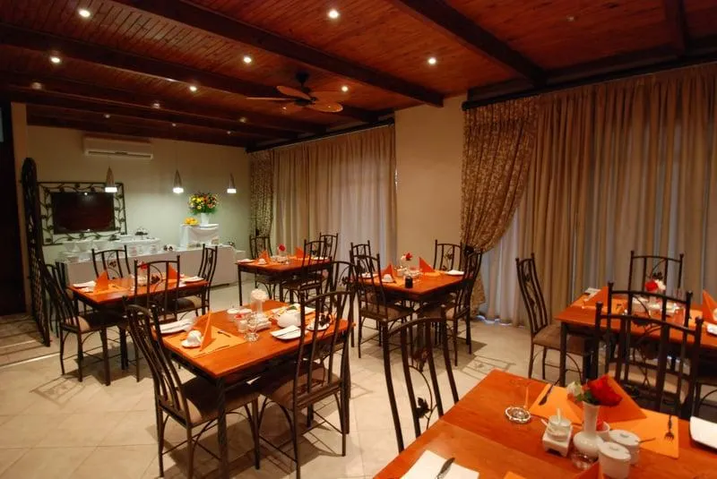 Ya Rena Guest House - Image 1