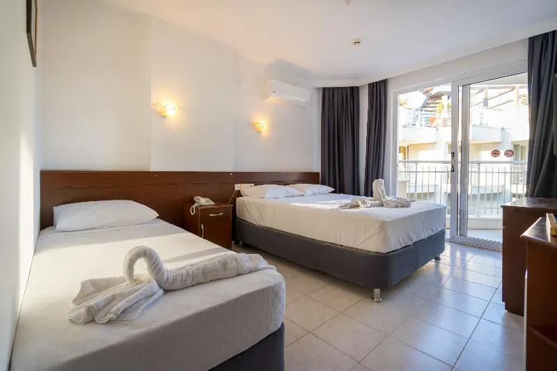 Yuvam Hotel Marmaris - Image 1