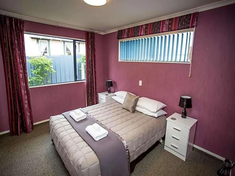 Homestead Lodge Motel - Image 1