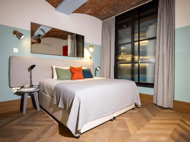The Place Aparthotel - Image 1
