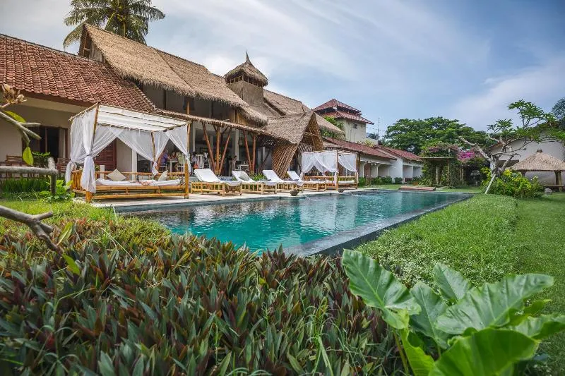 Kuta Baru Hotel - Image 1