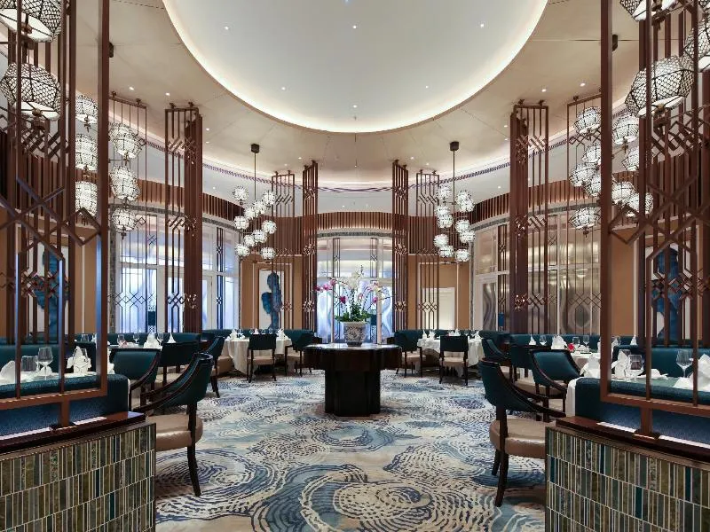 XIHU RESORT HOTEL - Image 1