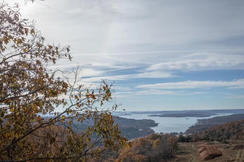 Lodges At Table Rock - Image 1