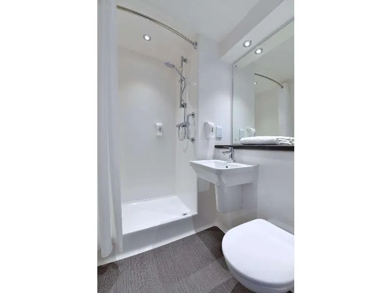 TRAVELODGE CROYDON CENTRAL HOTEL - Image 1
