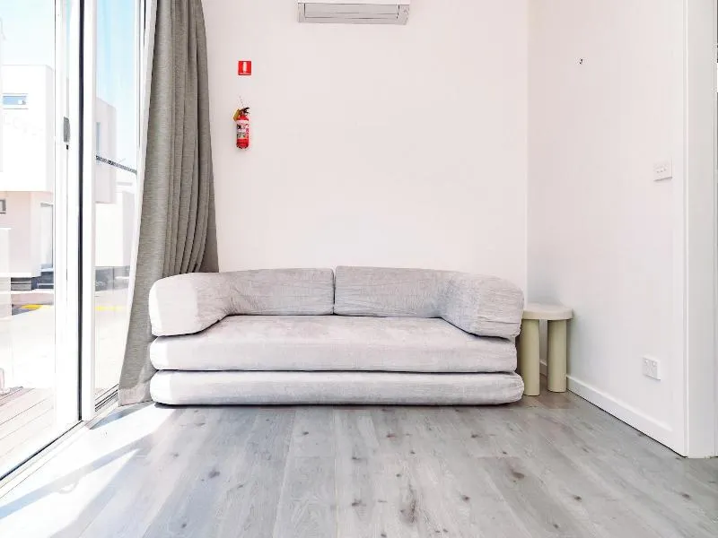 Peninsula Beachside Accommodation - Image 1
