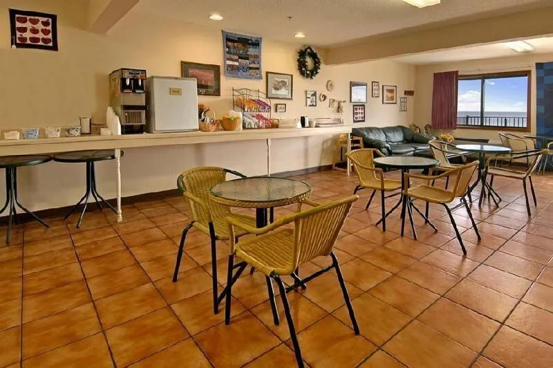 Bavarian Haus Lakefront Inn - Image 1