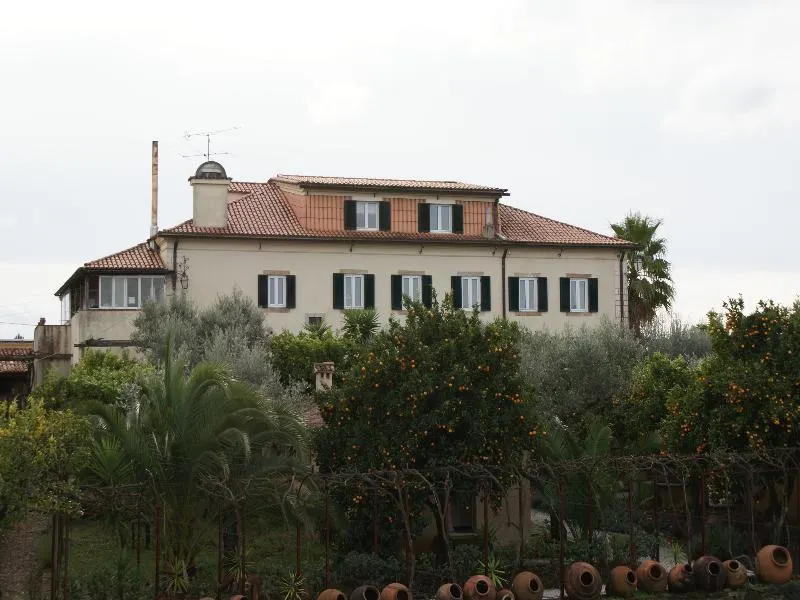 Albergue do Bonjardim - Image 1