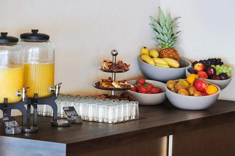 Olive Boutique Hotel - Image 1