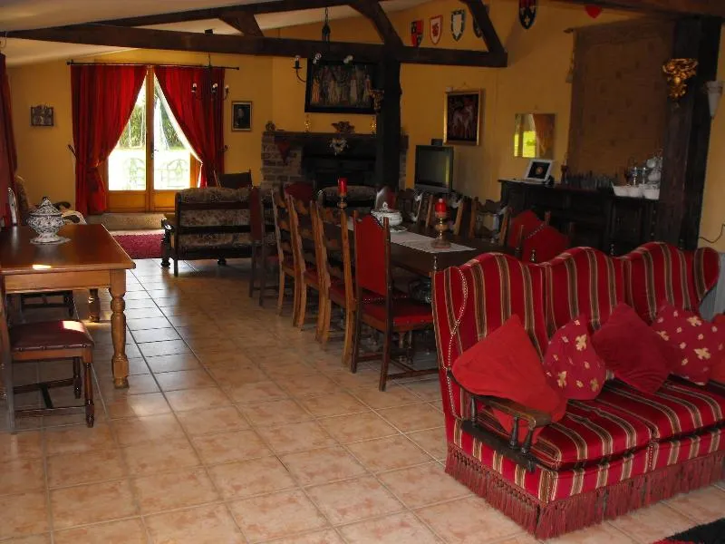 Chambre D'Hotes 19 - Image 1