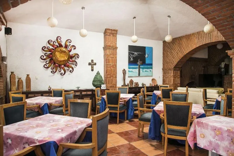 Hotel Tonancalli - Image 1