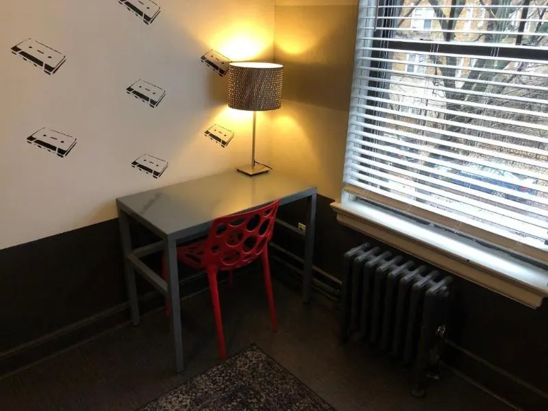 Chicago Getaway Hostel - Image 1