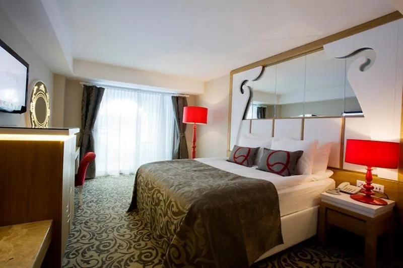 Q Premium Resort Hotel - Image 1