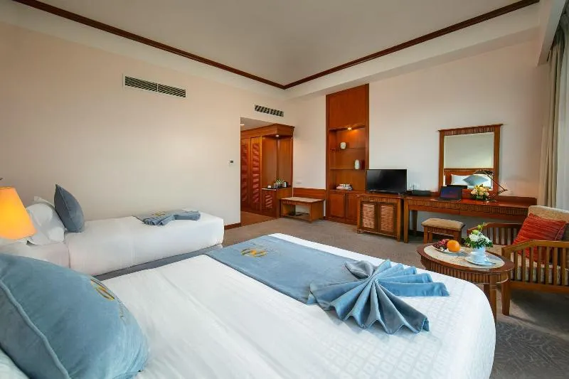 Nam Cuong Hai Duong Hotel - Image 1