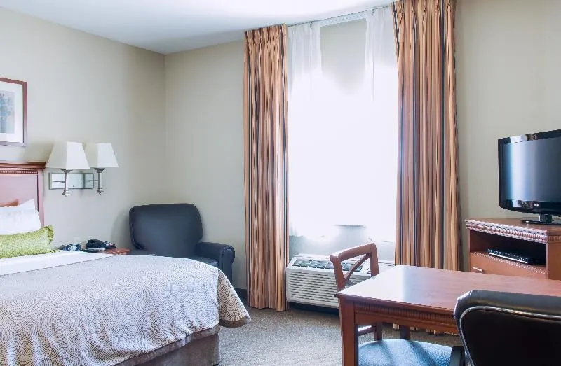 Woodland Suite - Image 1
