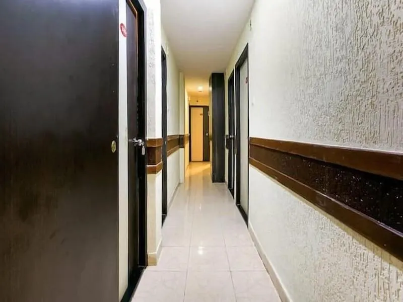 Red Palms Residency - Image 1